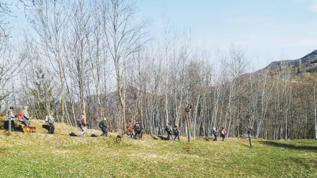 In cammino verso i prati in loc. Ludrio